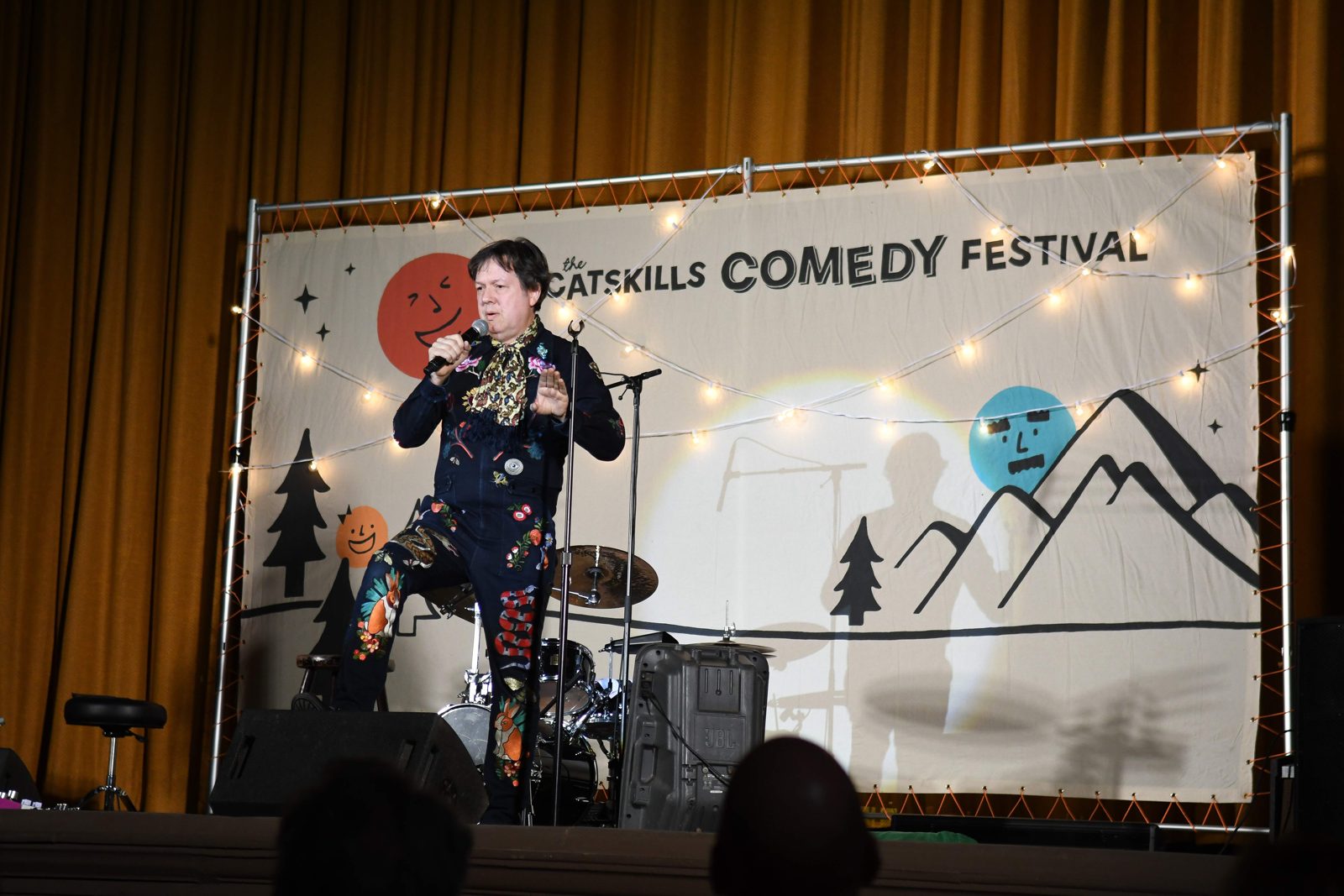 Dave Hill on stage at the Catskills Comedy Festival
